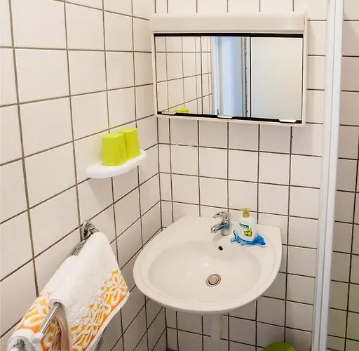 Friendly People's ザダル