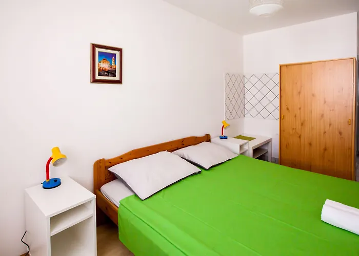 Friendly People's 3* Zadar